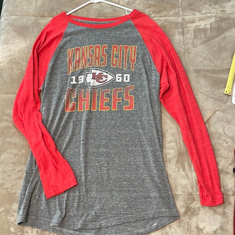 Kansas City Chiefs raglan long sleeve shirt